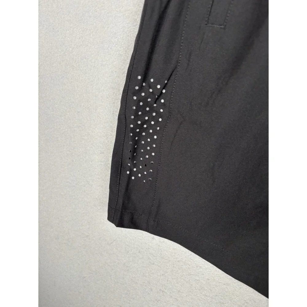Northyard Shorts Mens Large Black Running Zip Pockets 8 Inseam Reflective Lined